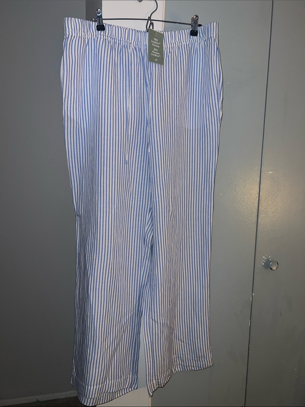 H&M Women's White and Light Blue Vertical Stripe Wide-Leg Pants